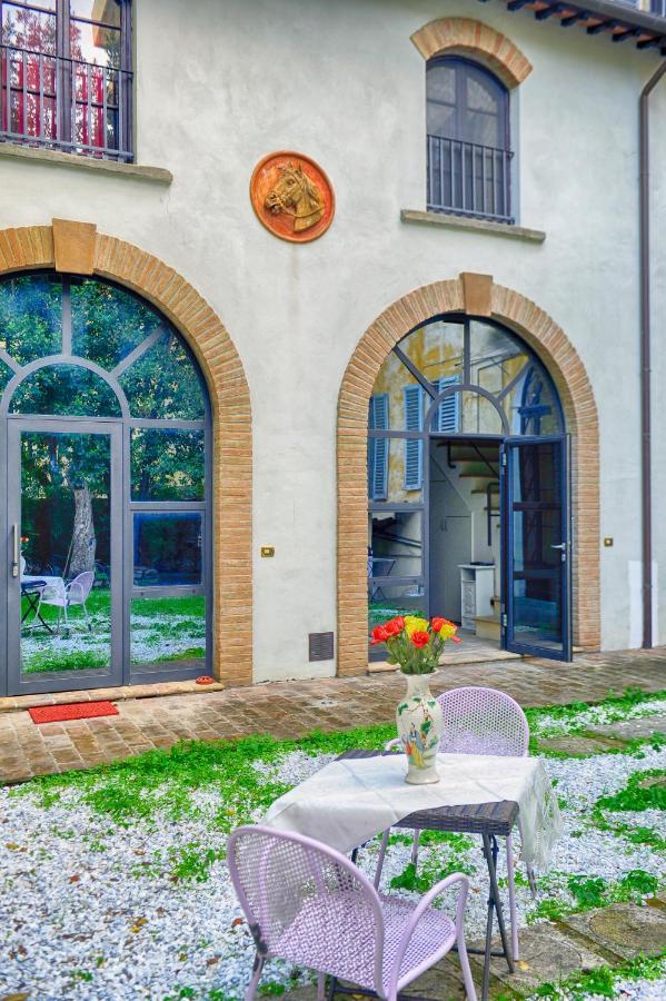 Apartamento Scuderie Il Magnifico Florencia Exterior foto